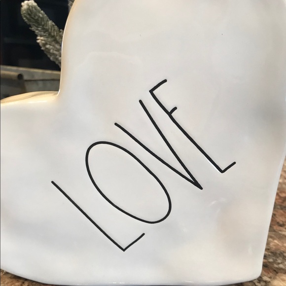 ❤️ Rae Dunn Ceramic Heart LOVE Plaque NEW - Picture 2 of 4